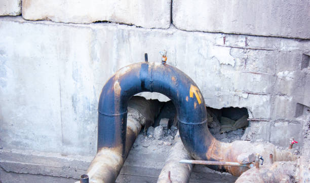 Best Ceiling water damage repair  in Mayflower Village, CA